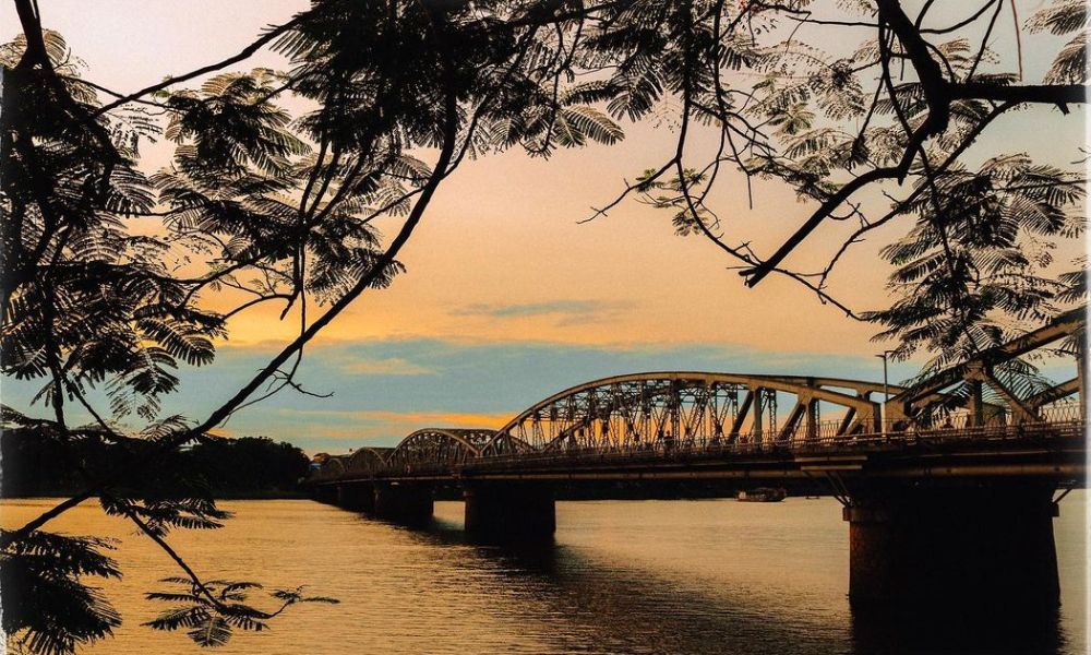 Cầu Tràng Tiền, Huế